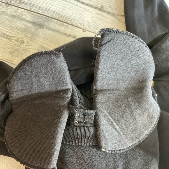 Vintage S.B. Collections Studded Shoulder Pad Sweatshirt Medium - Picture 11 of 11